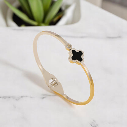 Bracelet fleur noir et strass